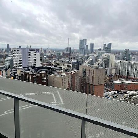 Lovely 2-Bedroom Condo With Balcony Manchester Exteriör bild